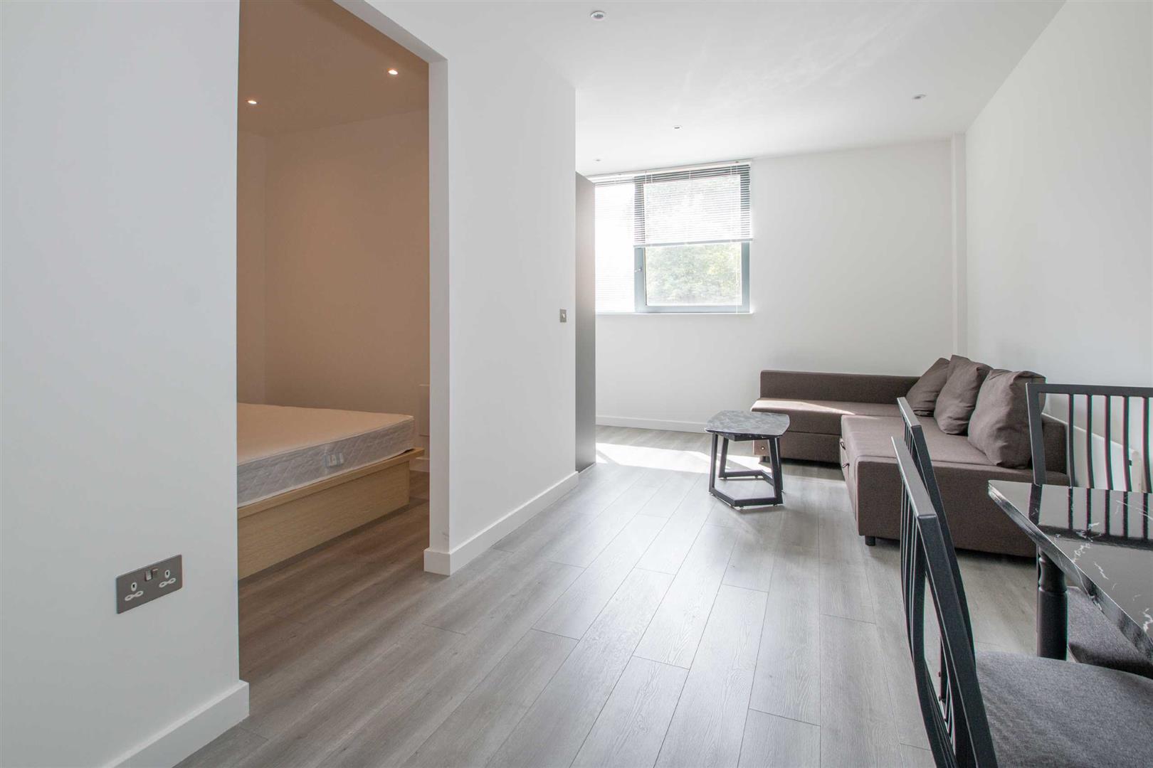 1 bed property in 2 Foxhunter Drive, Milton Keynes